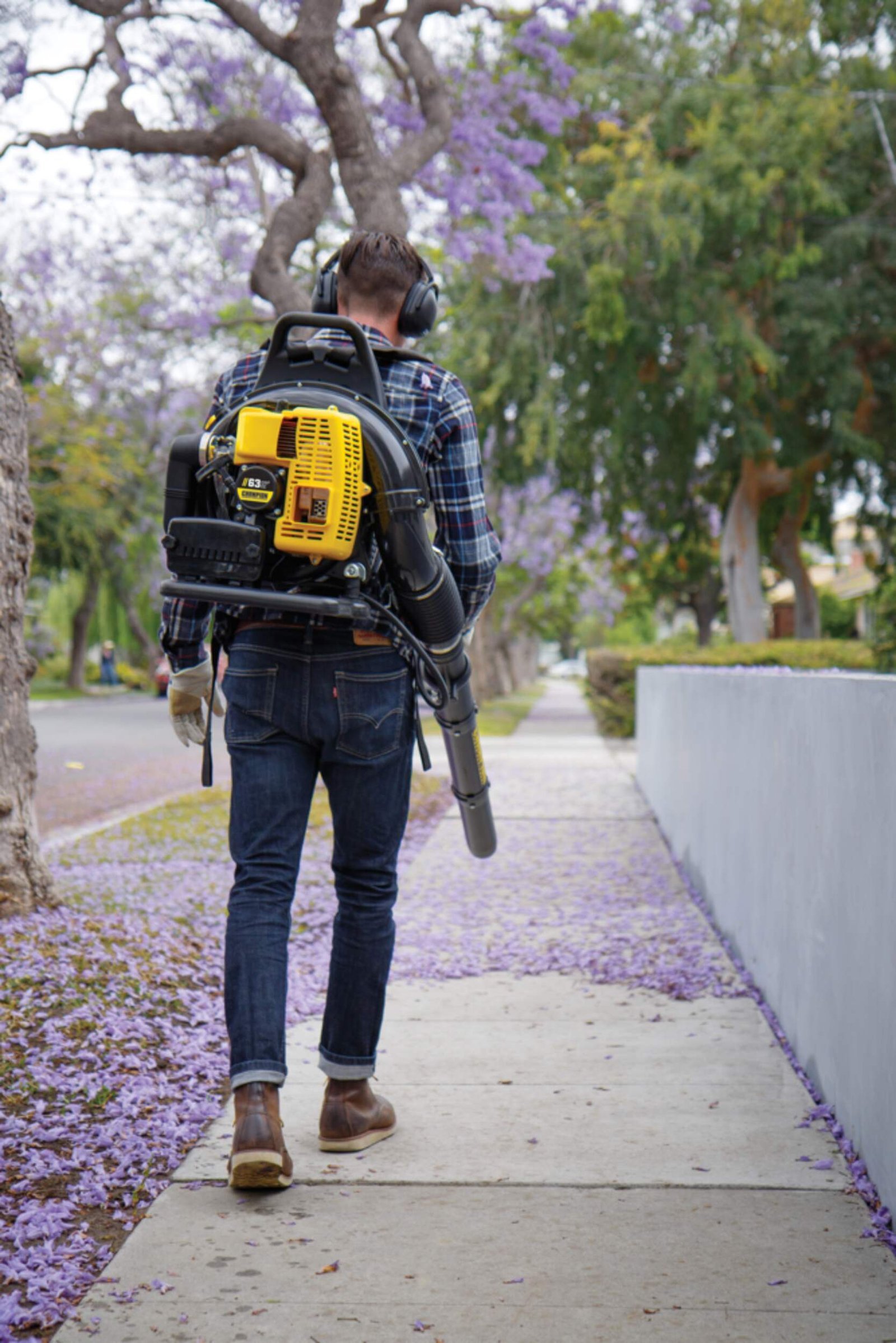 champion-63-3cc-backpack-blower-9c54a488-4ee2-46f6-8b9c-93a258c61352.jpg