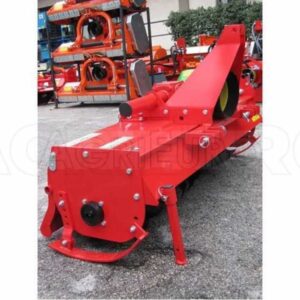 Fraise rotative à tracteur série medium avec déport mécanique Agrieuro UR 132