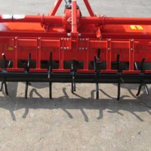 Herse rotative RM250 – largeur de travail 250 cm – 22 lames Série lourde – Rouleau à piques