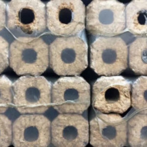 Briquette-de-bois-PINI-KAY-–-Palette-de-960-Kg.webp